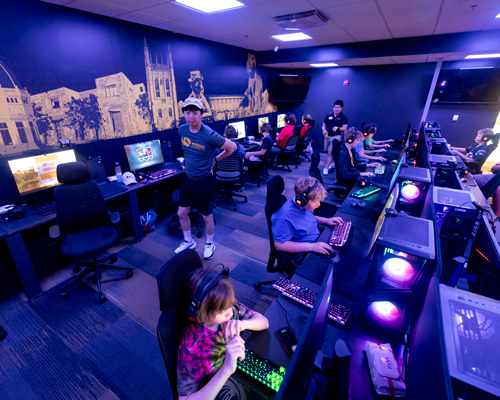People playing esports in Gaming Lounge.